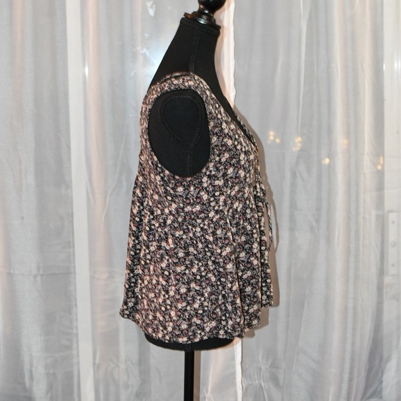 American Eagle Outfitter Blouse Size Medium - Picture 11 of 13